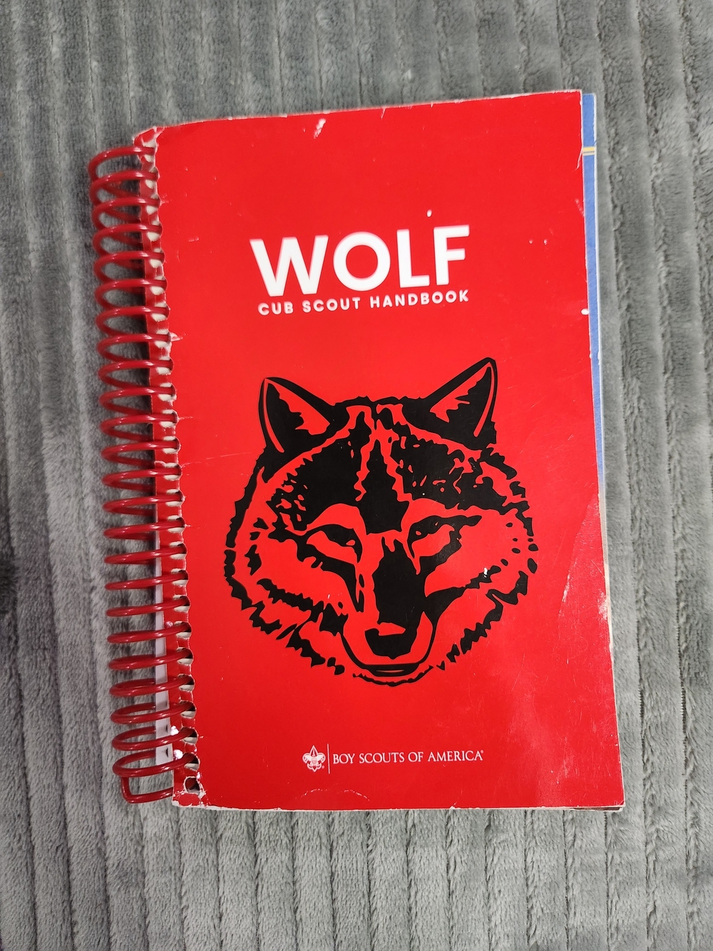 Wolf Cub Scout Handbook spiral binding complete clean Boy Scouts of America